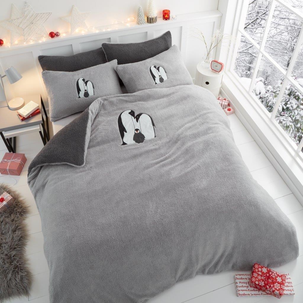 cosy penguin fleece duvet set